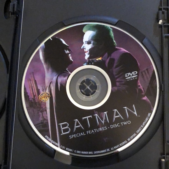 Batman: The Motion Picture Anthology 1989-1997 DVDs - Picture 6 of 12